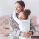 Female soldier and her daughter